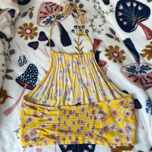 Sunflower halter top - Picture 2 of 2